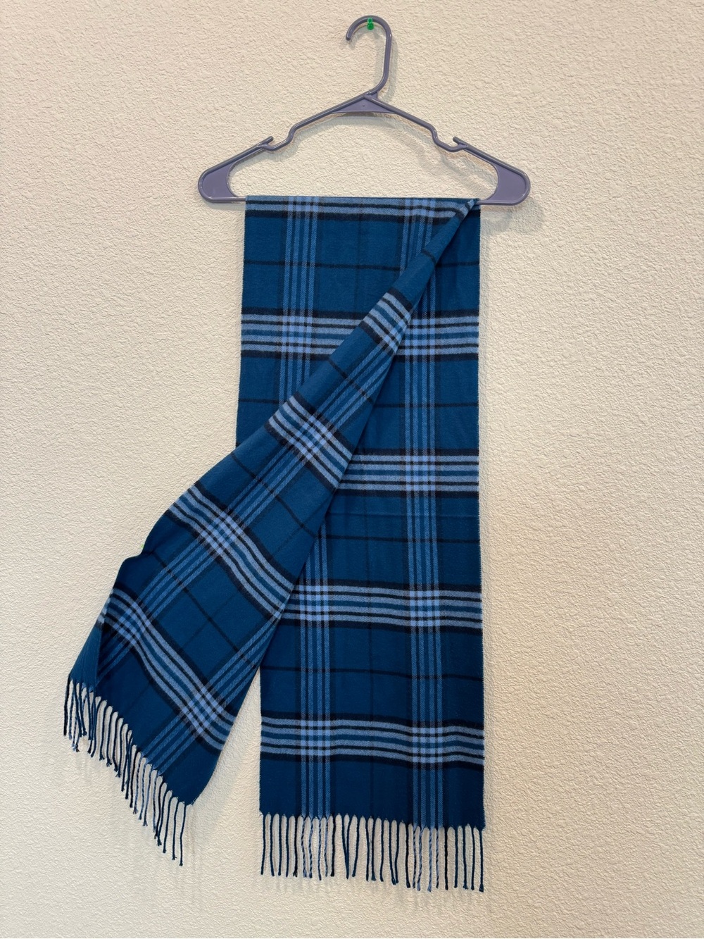100% Cashmere Plaid Scarf Made in Scotland Blue Teal Fringe